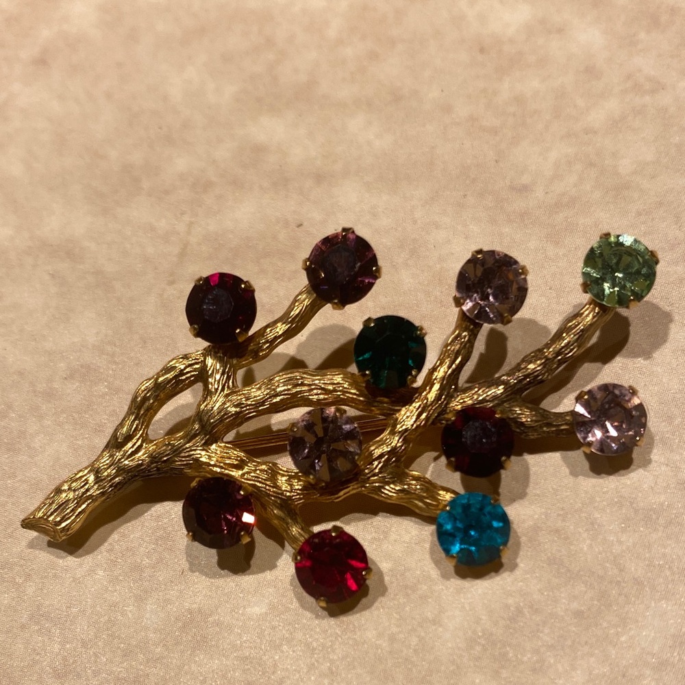 Van Dell 1/20 gold filled Vintage Tree of Life Brooch